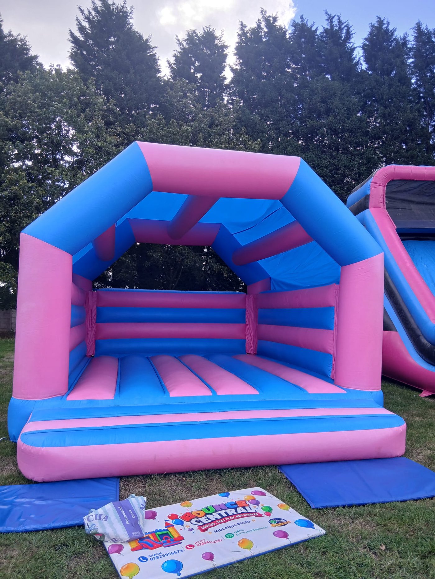 Mega Castle, pink and blue, 16x16ft